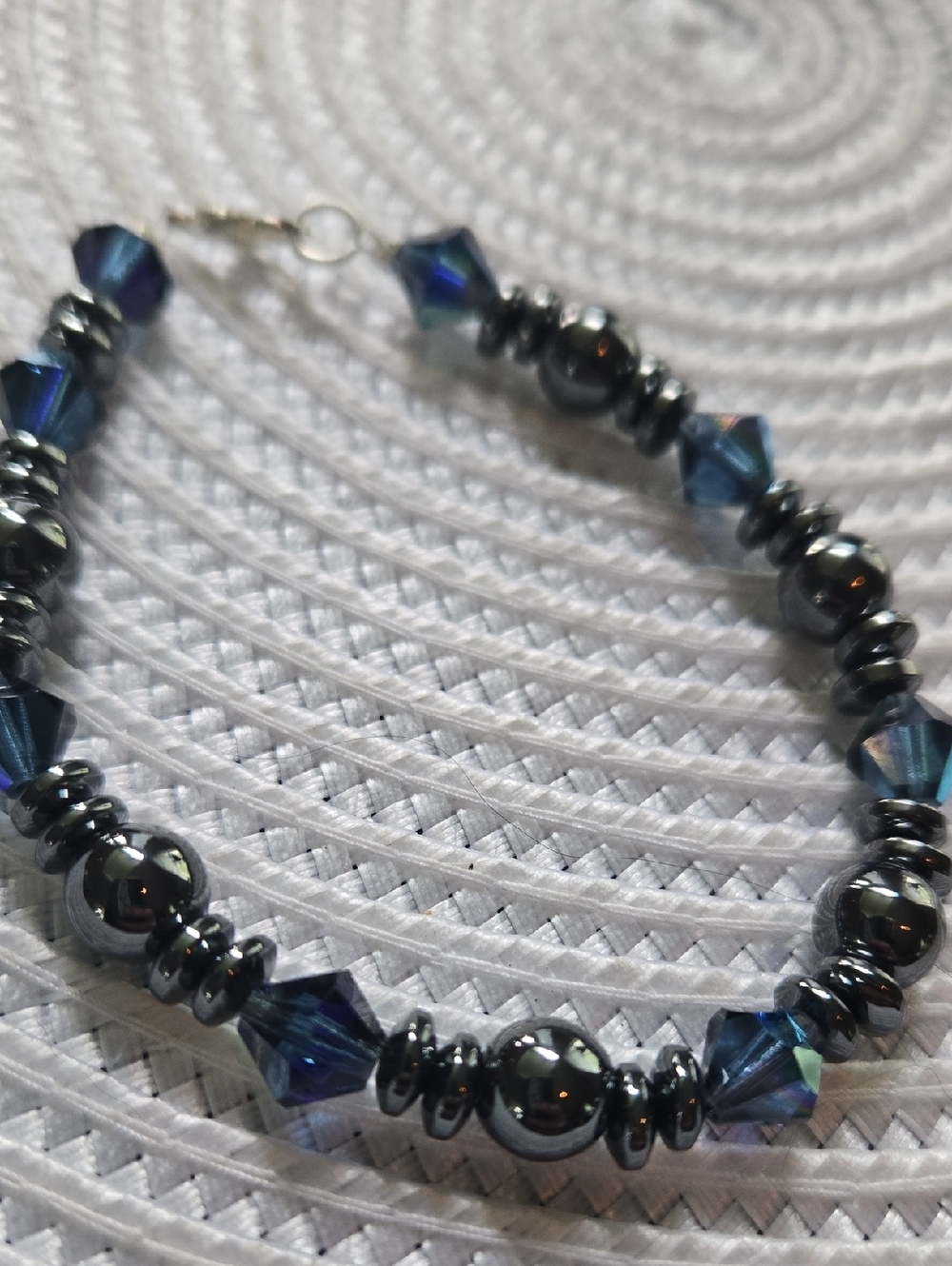 Handmade 8" Unisex Hematite & Montana Blue Crystal Bracelet - Gunmetal (BIN 008)